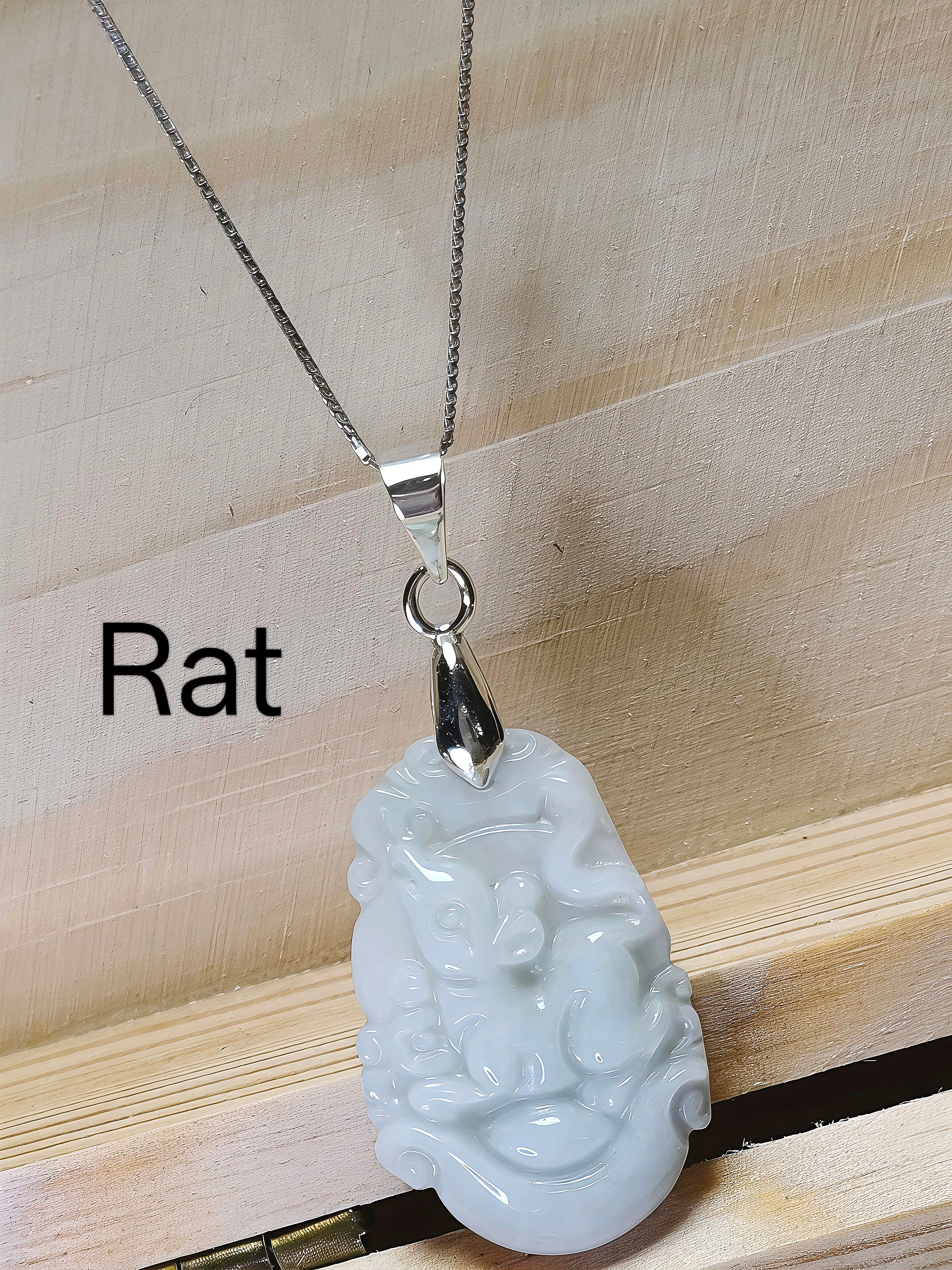 MYJ01 PREMIUM Myanmar Grade A Jadeite Animal Pendant Necklace (Chain / Cord)
