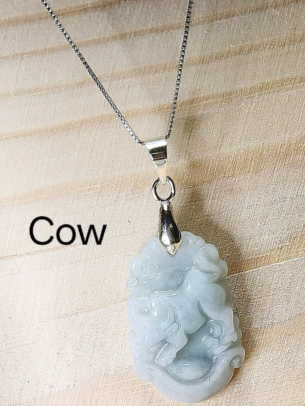 MYJ01 PREMIUM Myanmar Grade A Jadeite Animal Pendant Necklace (Chain / Cord)