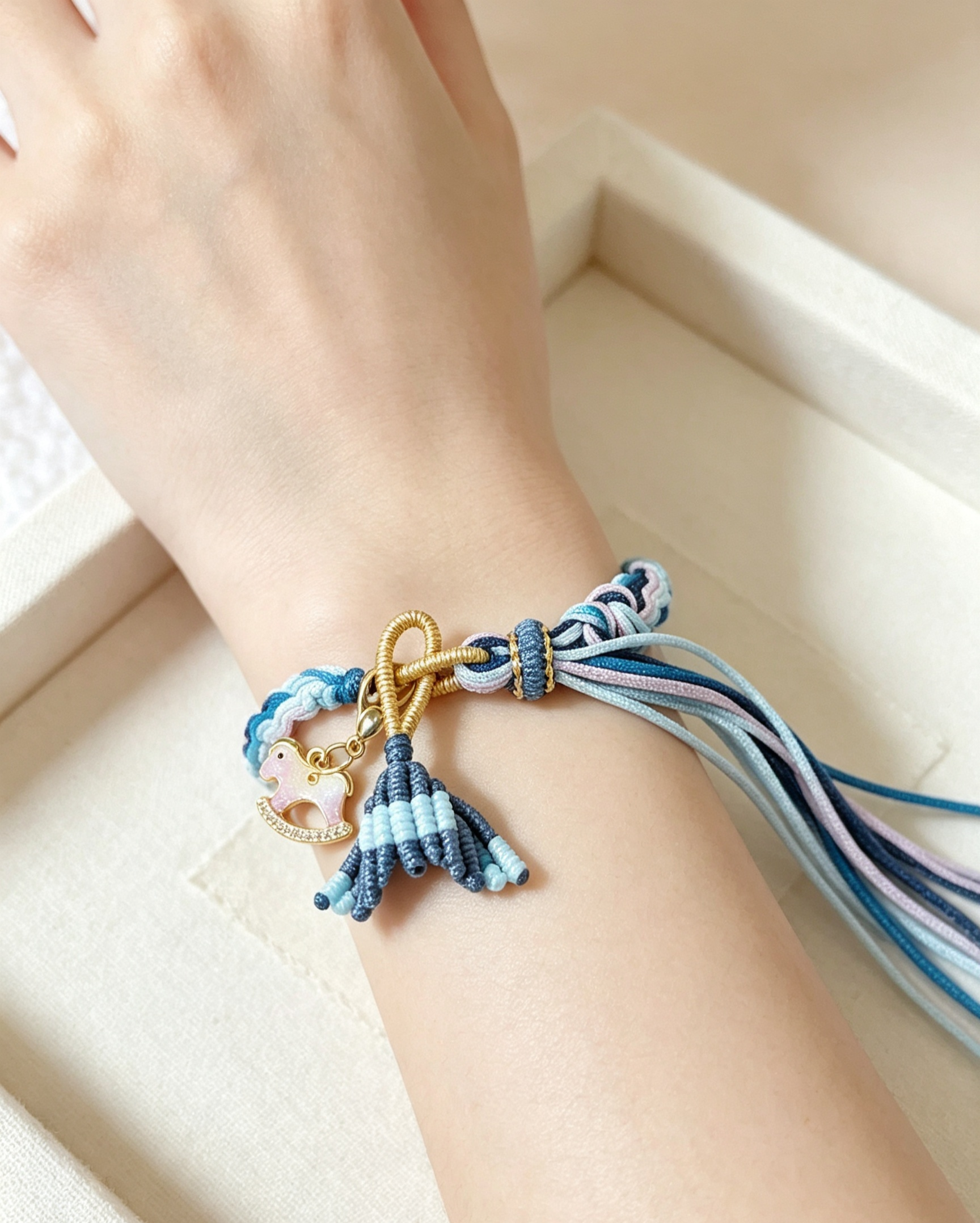 GOOD17 - PREMIUM Good'ness Blue Fish Tail Hand Braided Natural Detachable Enamel Horse Charm Beaded Adjustable Bracelet