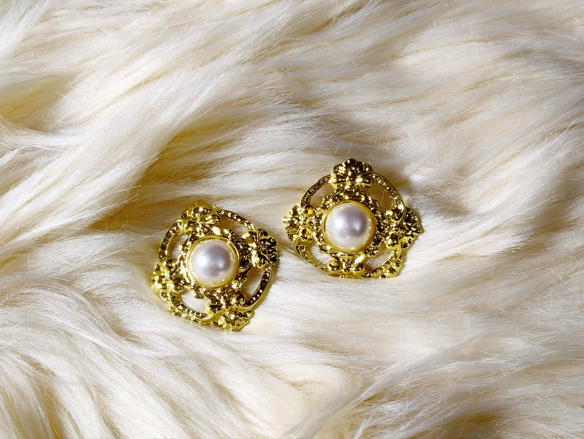 TWOS03 - PREMIUM Glass Imitation Pearl Earstuds